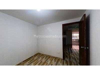 Casa de 5 alcobas en venta en Galicia, Bogotá, 237 m² · foto 17 de 20