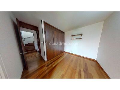 Apartamento de 3 alcobas en venta en Hayuelos, Bogotá, 73 m² · foto 3 de 20