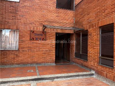 Apartamento de 3 alcobas en venta en Hayuelos, Bogotá, 73 m² · foto 5 de 20