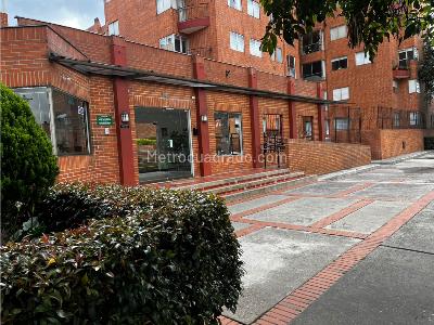 Apartamento de 3 alcobas en venta en Hayuelos, Bogotá, 73 m² · foto 10 de 20