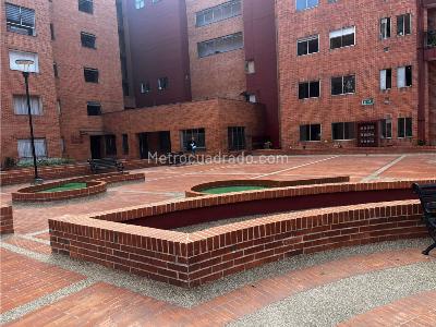 Apartamento de 3 alcobas en venta en Hayuelos, Bogotá, 73 m² · foto 11 de 20