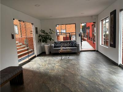 Apartamento de 3 alcobas en venta en Hayuelos, Bogotá, 73 m² · foto 13 de 20