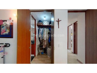 Apartamento en venta en Ciudad Alsacia, Bogotá · foto 12 de 20