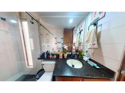 Apartamento de 3 alcobas en venta en Villa Alsacia, Bogotá, 87 m² · foto 17 de 20