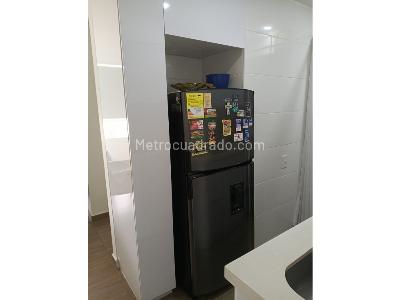 Apartaestudio en venta en El Redil, Bogotá, 35 m² · foto 2 de 14