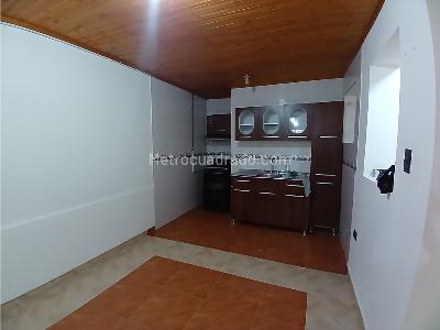 Casa de 5 alcobas en venta en Velodromo, Bogotá, 416 m² · foto 4 de 15