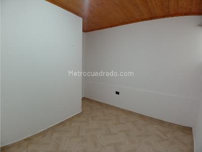 Casa de 5 alcobas en venta en Velodromo, Bogotá, 416 m² · foto 7 de 15