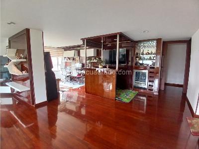Apartamento de 4 alcobas en venta en Ciudad Salitre Oriental, Bogotá, 220 m² · foto 2 de 20