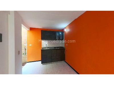 Casa en venta en Cantalejo, Bogotá · foto 3 de 17