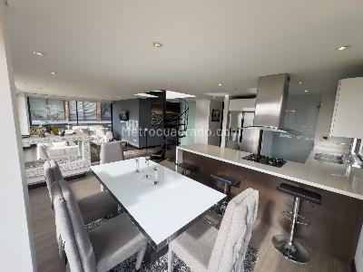 Apartamento de 3 alcobas en venta en San Patricio, Bogotá, 164 m² · foto 4 de 10