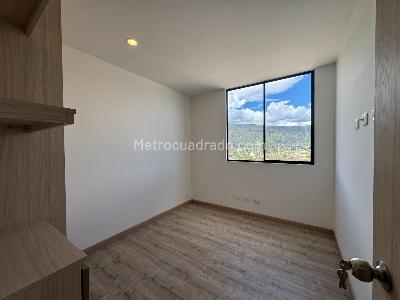 Apartamento en venta en Lagos De Torca, Bogotá · foto 5 de 10