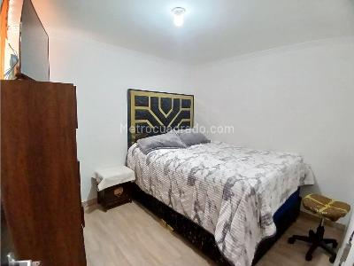 Apartamento en venta en Parques De Bogota, Bogotá · foto 6 de 13