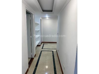 Apartamento en venta en Alhambra, Bogotá · foto 2 de 7