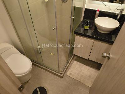Apartamento de 1 alcoba en venta en Santa Barbara Central, Bogotá, 25 m² · foto 11 de 14