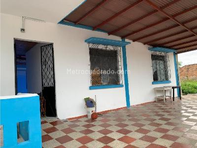 Casa de 4 alcobas en venta en Girardot, Girardot, 732 m² · foto 10 de 20