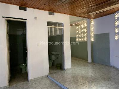 Casa de 4 alcobas en venta en Girardot, Girardot, 732 m² · foto 15 de 20