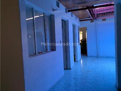 Casa de 4 alcobas en venta en Girardot, Girardot, 732 m² · foto 17 de 20