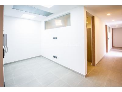 Casa de 5 alcobas en venta en Marsella, Bogotá, 390 m² · foto 9 de 20