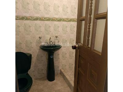 Casa de 5 alcobas en venta en La Francia, Bogotá, 240 m² · foto 6 de 20