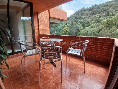 Apartamento de 3 alcobas en venta en Chico Reservado, Bogotá, 207 m² · foto 5 de 20