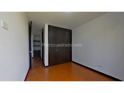 Apartamento de 3 alcobas en venta en Las Flores, Bogotá, 68 m² · foto 12 de 19