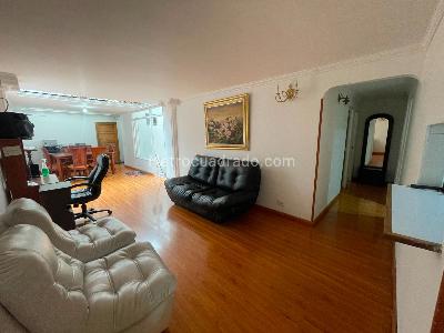 Apartamento en venta en Mazuren, Bogotá · foto 2 de 20