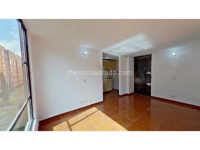 Apartamento de 3 alcobas en venta en Parque Campestre, Soacha, 48 m² · foto 3 de 20