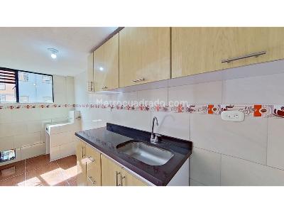 Apartamento de 3 alcobas en venta en Parque Campestre, Soacha, 48 m² · foto 5 de 20