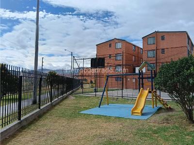 Apartamento de 3 alcobas en venta en Parque Campestre, Soacha, 60 m² · foto 16 de 18