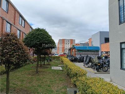Apartamento de 3 alcobas en venta en Parque Campestre, Soacha, 60 m² · foto 17 de 18