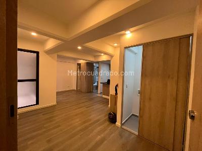 Apartaestudio en venta en Galerias, Bogotá, 32 m² · foto 2 de 20