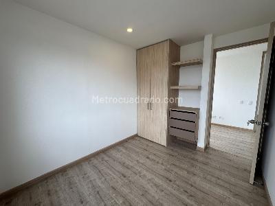 Apartamento de 3 alcobas en venta en Lagos De Torca, Bogotá, 73 m² · foto 4 de 10