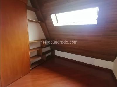 Casa de 2 alcobas en venta en Chico Navarra, Bogotá, 113 m² · foto 4 de 20