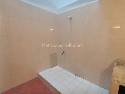 Casa de 2 alcobas en venta en Chico Navarra, Bogotá, 113 m² · foto 8 de 20