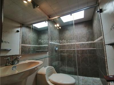Casa de 2 alcobas en venta en Chico Navarra, Bogotá, 113 m² · foto 9 de 20