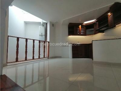 Casa de 2 alcobas en venta en Chico Navarra, Bogotá, 113 m² · foto 12 de 20