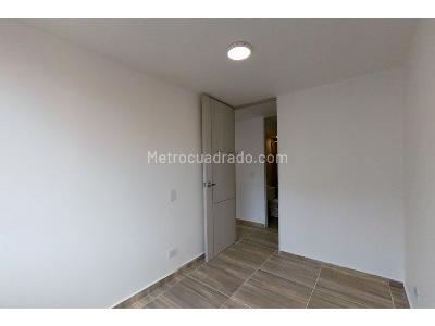 Apartamento de 3 alcobas en venta en Fontibon, Bogotá, 44 m² · foto 4 de 17