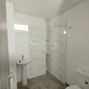 Apartamento en venta en Claret, Bogotá · foto 5 de 17