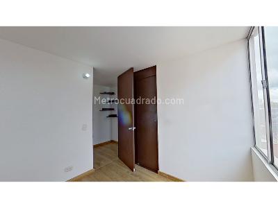 Apartamento de 3 alcobas en venta en Valladolid, Bogotá, 48 m² · foto 10 de 18