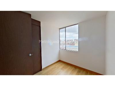 Apartamento de 3 alcobas en venta en Valladolid, Bogotá, 48 m² · foto 9 de 18