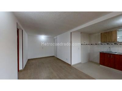 Apartamento en venta en Ismael Perdomo, Bogotá · foto 3 de 10