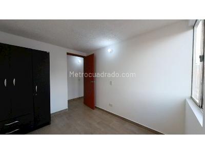 Apartamento en venta en Ismael Perdomo, Bogotá · foto 7 de 10