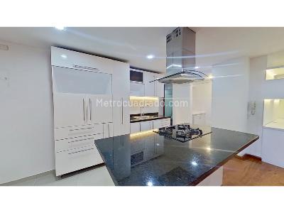 Apartamento de 2 alcobas en venta en Santa Barbara, Bogotá, 76 m² · foto 4 de 19