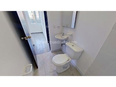Apartaestudio en venta en Villa Alsacia, Bogotá, 35 m² · foto 11 de 14