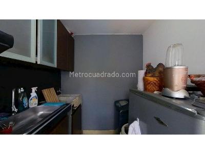 Apartamento de 3 alcobas en venta en San Antonio, Bogotá, 51 m² · foto 6 de 15