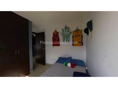 Apartamento de 3 alcobas en venta en San Antonio, Bogotá, 51 m² · foto 8 de 15