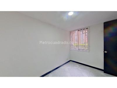 Apartamento de 3 alcobas en venta en Laureles, Bogotá, 50 m² · foto 11 de 20