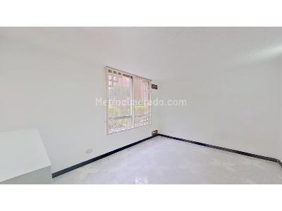 Apartamento de 3 alcobas en venta en Laureles, Bogotá, 50 m² · foto 4 de 20