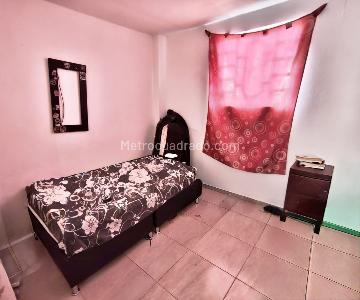 Casa de 5 alcobas en venta en Bosa Islandia, Bogotá, 72 m² · foto 15 de 20