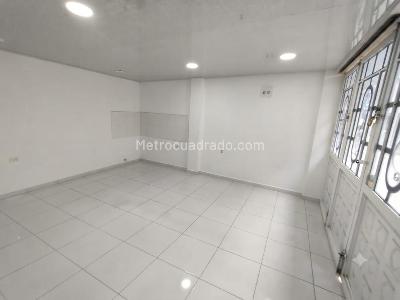 Casa de 5 alcobas en venta en Bosa Islandia, Bogotá, 72 m² · foto 18 de 20